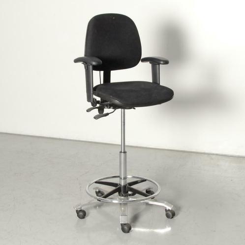 Score werkstoel, zwart, 2D armleggers, met pompje, Doe-het-zelf en Bouw, Steigers, Gebruikt, Ophalen of Verzenden