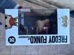 Funko - Funko Pop Freddy Funko as Peacemaker CAMP FUNDAYS, Antiek en Kunst