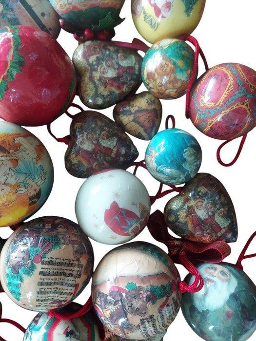 Kerstballen (41) - Papier-maché - Klassieke Kerstversiering, Diversen, Kerst