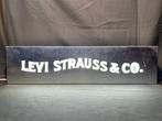 Levi Strauss & Co - Caisson lumineux - Métal