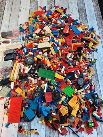 Lego - Grote partij lego van 7.3 kg. beschikbaar voor biedingen