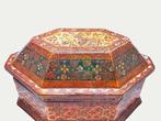 Kashmiri box - Hout - India - Begin 20e eeuw