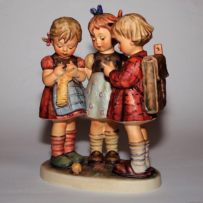 Goebel - Hummel 177 III - Beeldje, Scolarette - TMK6 - 24, Antiek en Kunst, Curiosa en Brocante