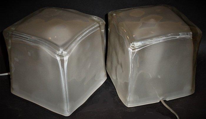 IKEA - Tafellamp - Iviken - Frosted Glass - Twee glazen, Antiek en Kunst, Antiek | Meubels | Stoelen en Sofa's