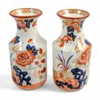 Wedgwood - Antique Wedgwood Etruria Eastern Flowers pair, Antiek en Kunst