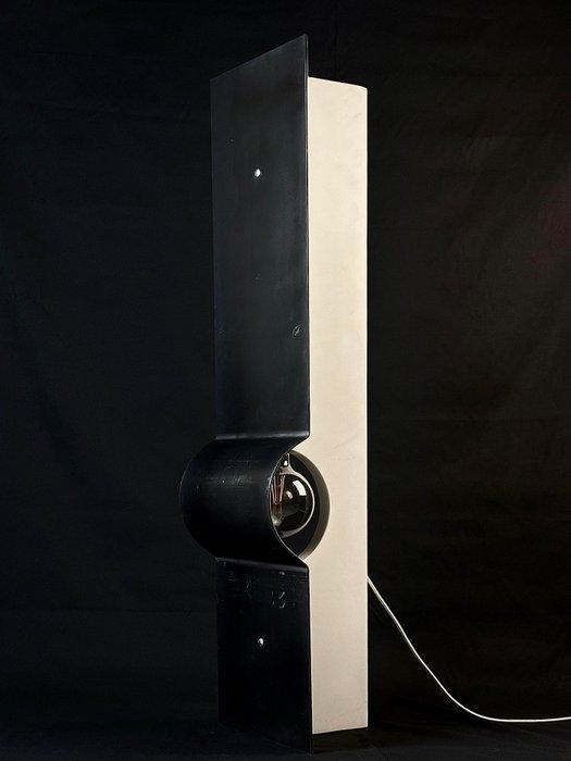 DARK atelier - Lampe - OCULUS 2.1 - Fer, Marbre, Antiek en Kunst, Kunst | Designobjecten