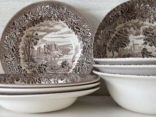 English Ironstone Tableware Limited - Tafelservies (8) -, Antiek en Kunst, Antiek | Meubels | Tafels