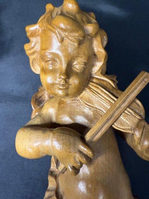 Beeld, Engel, houtsnijwerk - 26 cm - Hout, Antiek en Kunst, Antiek | Boeken en Manuscripten