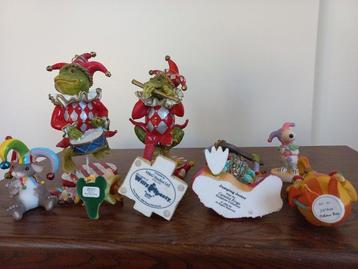 Figurine - Set van 8 fantasierijke dieren verkleed in