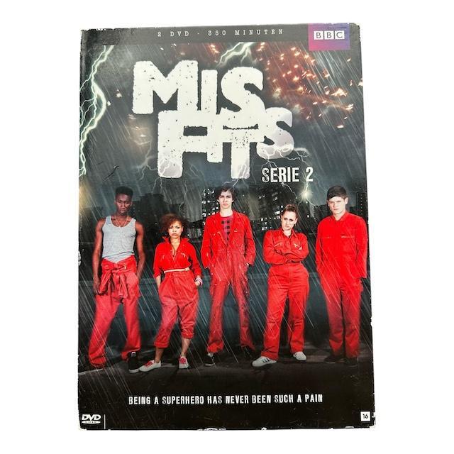 Misfits Serie 2 (2 DVD) (DVD) (TWEEDEHANDS), CD & DVD, DVD | Autres DVD, Envoi