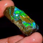 Opaal ruw AAA+++ vuur multicolor 32CT - Lightning Ridge- 6.4, Verzamelen