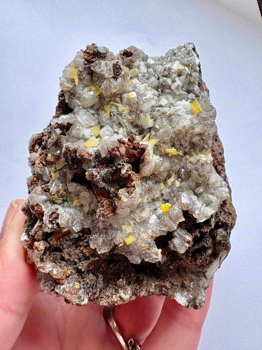 Verzameling mineralen Kristalcluster - Hoogte: 11.6 cm -, Verzamelen, Mineralen en Fossielen