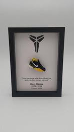 Lijst- Mini sneaker Kobe Bryant 1 Proto Maize ingelijst  -