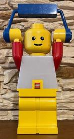 Lego - Big minifigure - lamp yellow legs and red arms man -
