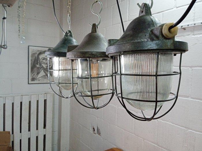 Plafondlamp (3) - Metaal, Glas, Keramiek, Antiquités & Art, Antiquités | Assiettes décoratives & Carrelages