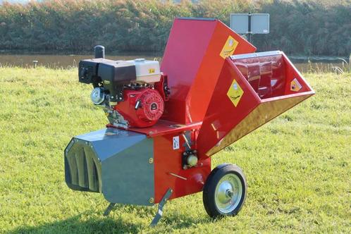 Kraffter Takken/Bio versnipperaar met benzine motor, Zakelijke goederen, Landbouw | Werktuigen