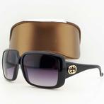 Gucci - Rectangular Black with Gold Tone Temples Logos -, Nieuw