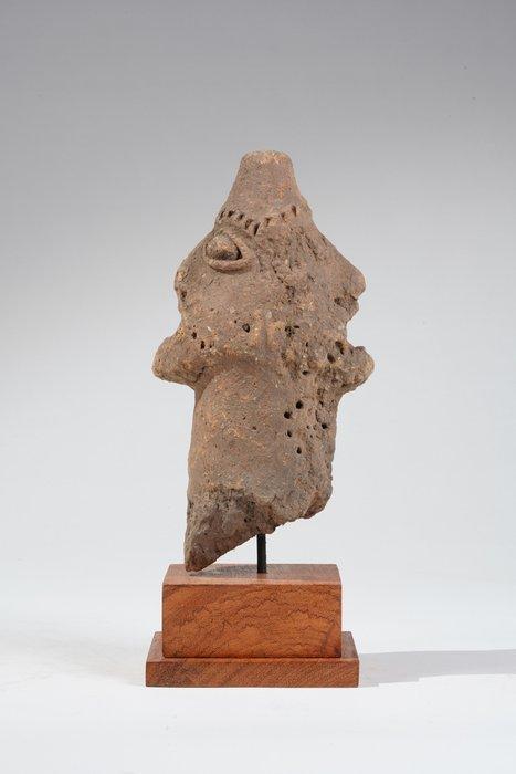 Een terracotta hoofd - Komaland - Ghana (Zonder, Antiek en Kunst, Kunst | Niet-Westerse kunst