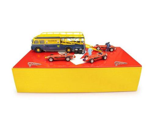 Brumm with Old Cars - made in Italy 1:43 - Model vrachtwagen, Hobby en Vrije tijd, Modelauto's | 1:5 tot 1:12