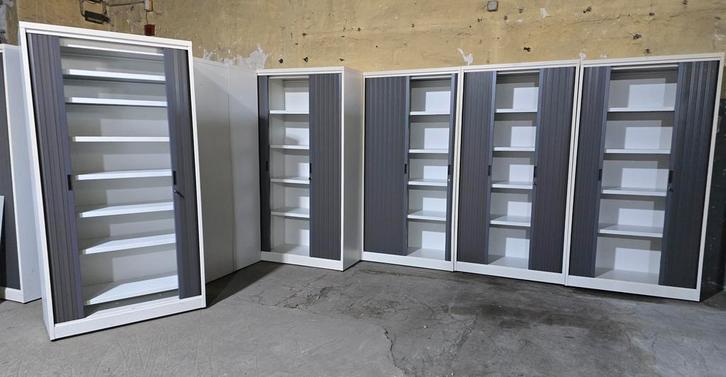 Armoire métallique à rideaux  professionnel, Maison & Meubles, Armoires | Armoires à porte coulissante & Armoires à archives, 25 à 50 cm