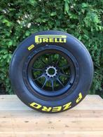 Pneu complet sur la roue - Pirelli - Formule Renault 2.0 -, Nieuw