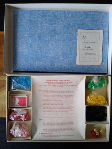 Lamorisse - Jeu de société - Risk - carton en plastique