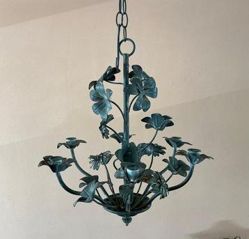 Decoratief ornament - Frankrijk - Tuinkandelaar aan ketting