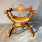 Chaise - Bois, Style Renaissance italienne des années 50/60.