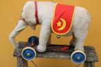 Steiff: pull toy olifant, 1950, met knoopje. EAN 1335.2 -