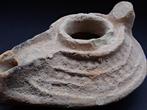 Byzantijns Heilige Land terracotta olielamp, circa 7e - 10e