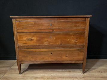 Commode - Hout beschikbaar voor biedingen