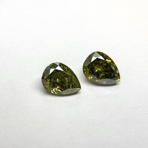 2 pcs Diamant (Natuurlijk gekleurd) - 4.04 ct - Peer - Fancy, Handtassen en Accessoires, Edelstenen