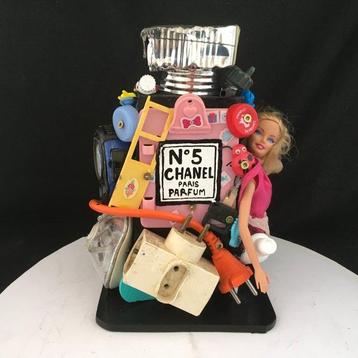 Norman Gekko (XX-XXI) - Chanel N.5 JUNKYARD