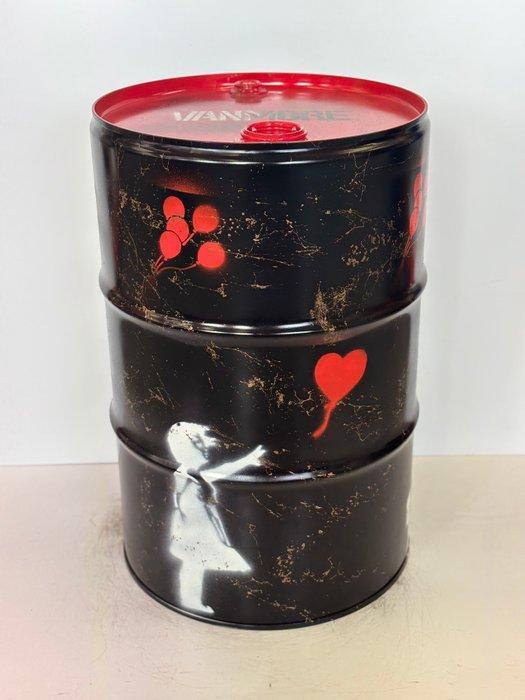 Rob VanMore - Barrel Banksy Balloon Girl, Antiek en Kunst, Kunst | Designobjecten