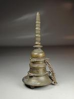 Inktpot in de vorm van een boeddhistische stupa - Brons -, Antiek en Kunst