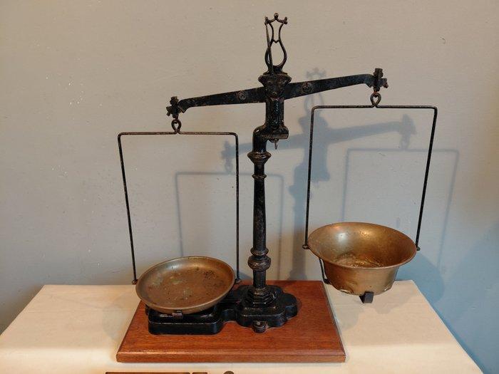 Inclusief 7 Gewichten - Balance - Cuivre, Fer - Balance, Antiek en Kunst, Curiosa en Brocante
