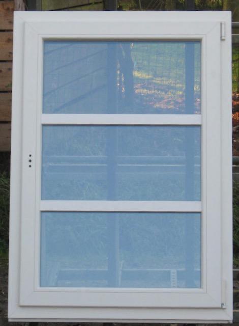 pvc raam , chassis , venster 90 x 126 creme / zilvergrijs, Doe-het-zelf en Bouw, Raamkozijnen en Schuifdeuren, Inclusief glas