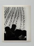 Alberto Korda (1928–2001) - Fidel Castro observando