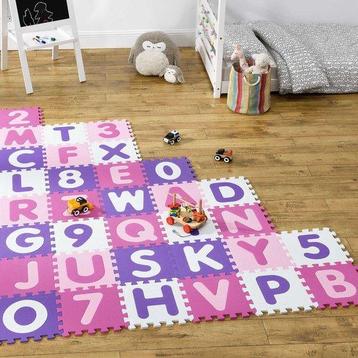 Tweedekans | Puzzelmat 1cm dik schuim Letters 1.89x1.89 mtr beschikbaar voor biedingen