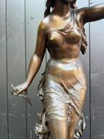 Eutrope Bouret (1833-1906) - sculptuur, Nymphe - 50 cm -, Antiek en Kunst
