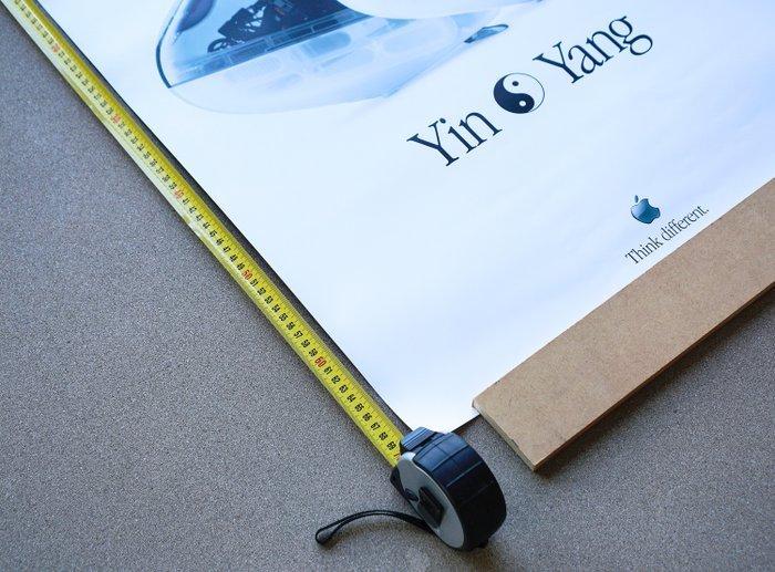 Apple iMac G3 YIN YANG Think Different Poster - iMac -, Games en Spelcomputers, Spelcomputers | Overige Accessoires