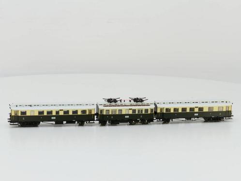 Schaal H0 Trix 22015 KPEV/DRG Elektrisch treinstel #2519, Hobby en Vrije tijd, Modeltreinen | H0, Gelijkstroom, Treinset, Zo goed als nieuw