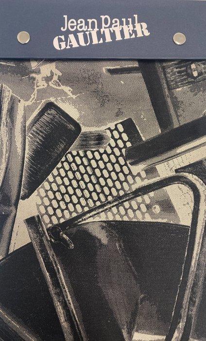 Jean-Paul Gaultier Nieuwe set van vier - Kussen, Antiquités & Art, Tapis & Textile