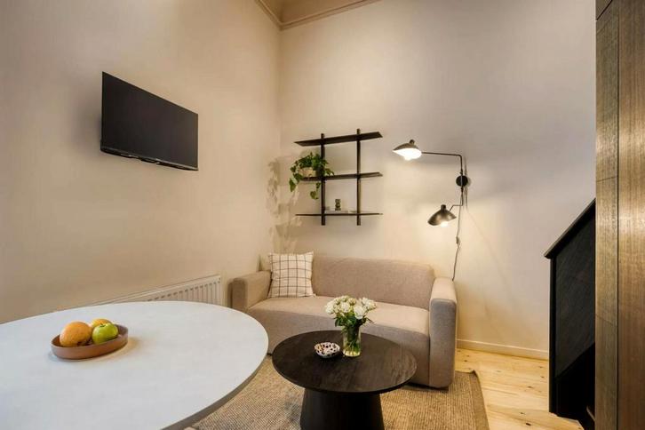 Appartement aan Rue de lEnseignement, Brussels, Immo, Appartementen en Studio's te huur, 20 tot 35 m²
