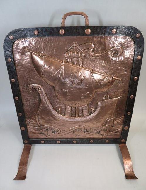 Arts & Crafts koperen haardscherm, John Pearson (1859-1930), Antiek en Kunst, Kunst | Designobjecten