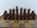 XXL-Bali chess set 1970/80 jeu déchecs sculpté king 135 mm, Antiek en Kunst