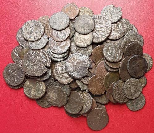Romeinse Rijk Lot of 96 Æ coins, Constantinian era (#1047), Postzegels en Munten, Munten | Europa | Niet-Euromunten