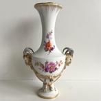 KPM - Vaas - Porselein - Vaas - Ramskoppen, Antiek en Kunst