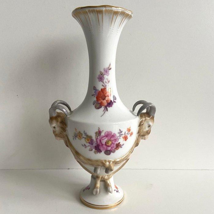 KPM - Vaas - Porselein - Vaas - Ramskoppen, Antiek en Kunst, Antiek | Glaswerk en Kristal