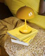 Louis Poulsen - Verner Panton - Lampe de table - Panthella